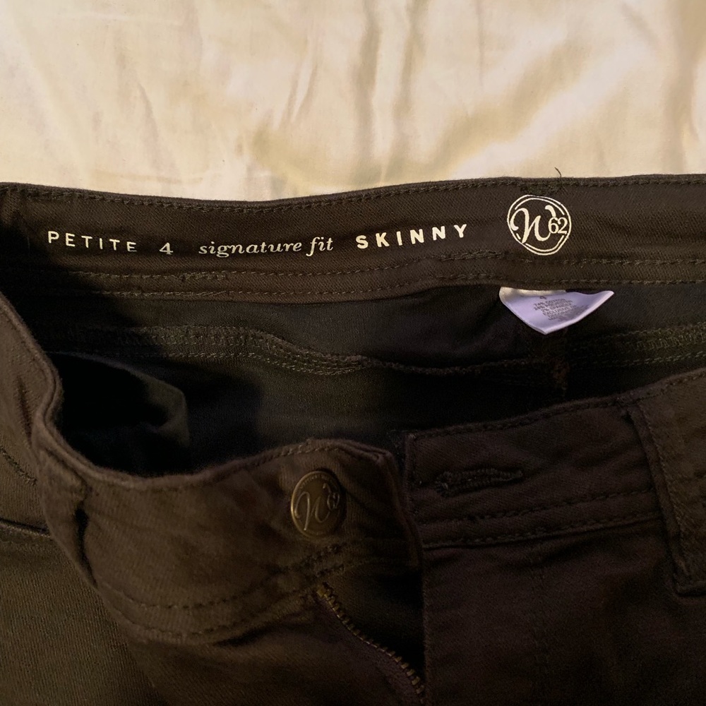 Dark Olive Green Jeans💚